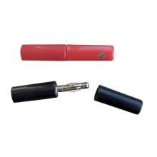 Lot de fiches bananes isolées – 2 mâles et 2 femelles – 32A 30V Broches et alvéoles ø 4mm – Connexion du fil par vis